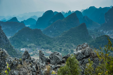 工程施工机械台帐及保养、维修措施？