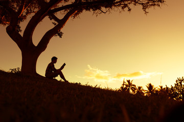 人教版小学科学四年级下册教学计划
