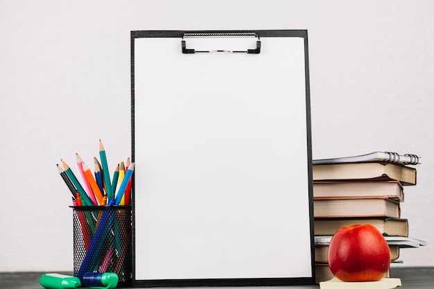 工程施工机械台帐及保养、维修措施？